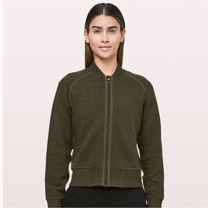 Lululemon On Repeat Bomber Jacket | Green 2